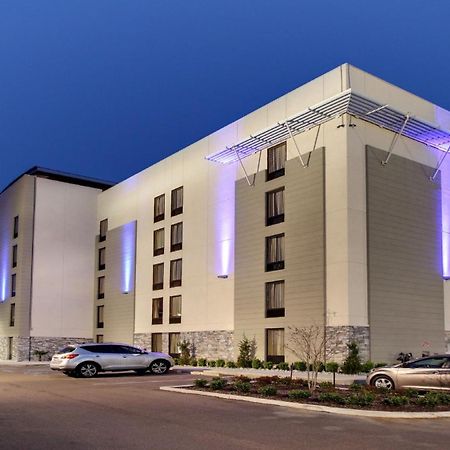 Holiday Inn Express & Suites Jackson Downtown - Coliseum By Ihg Kültér fotó