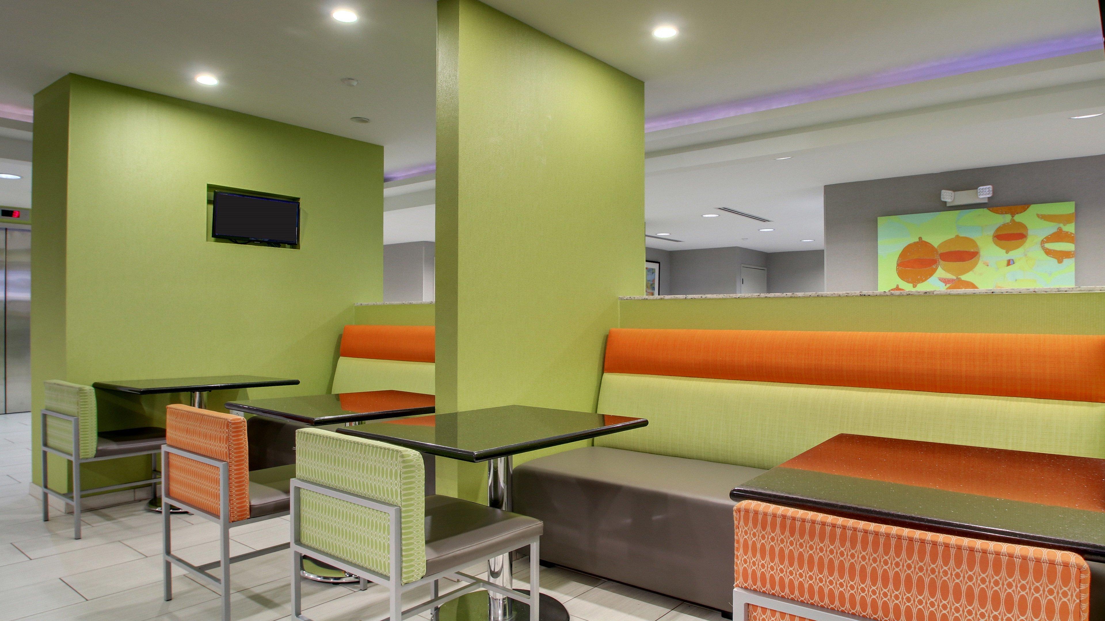 Holiday Inn Express & Suites Jackson Downtown - Coliseum By Ihg Kültér fotó